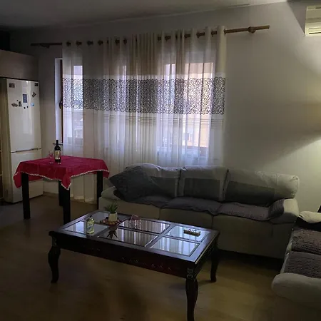 Shkodra City Apartment